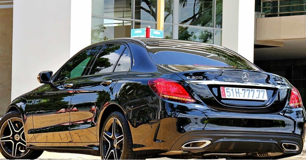 Mercedes mang biển ngũ quý 77777 được tăng giá gấp 3