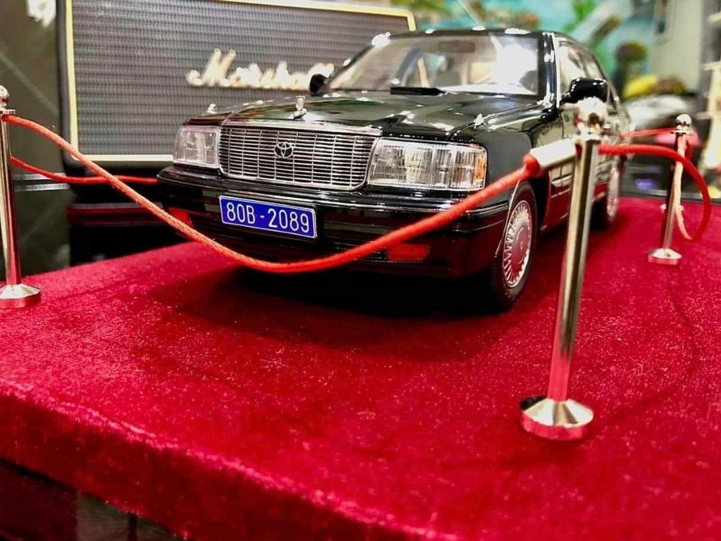 Mô hình Toyota Crown của TBT được giới trẻ Việt Nam phục dựng, minh chứng cho di sản truyền đời